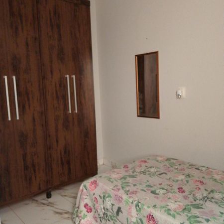 Ferienwohnung Casa Amarela Uberlândia Exterior foto